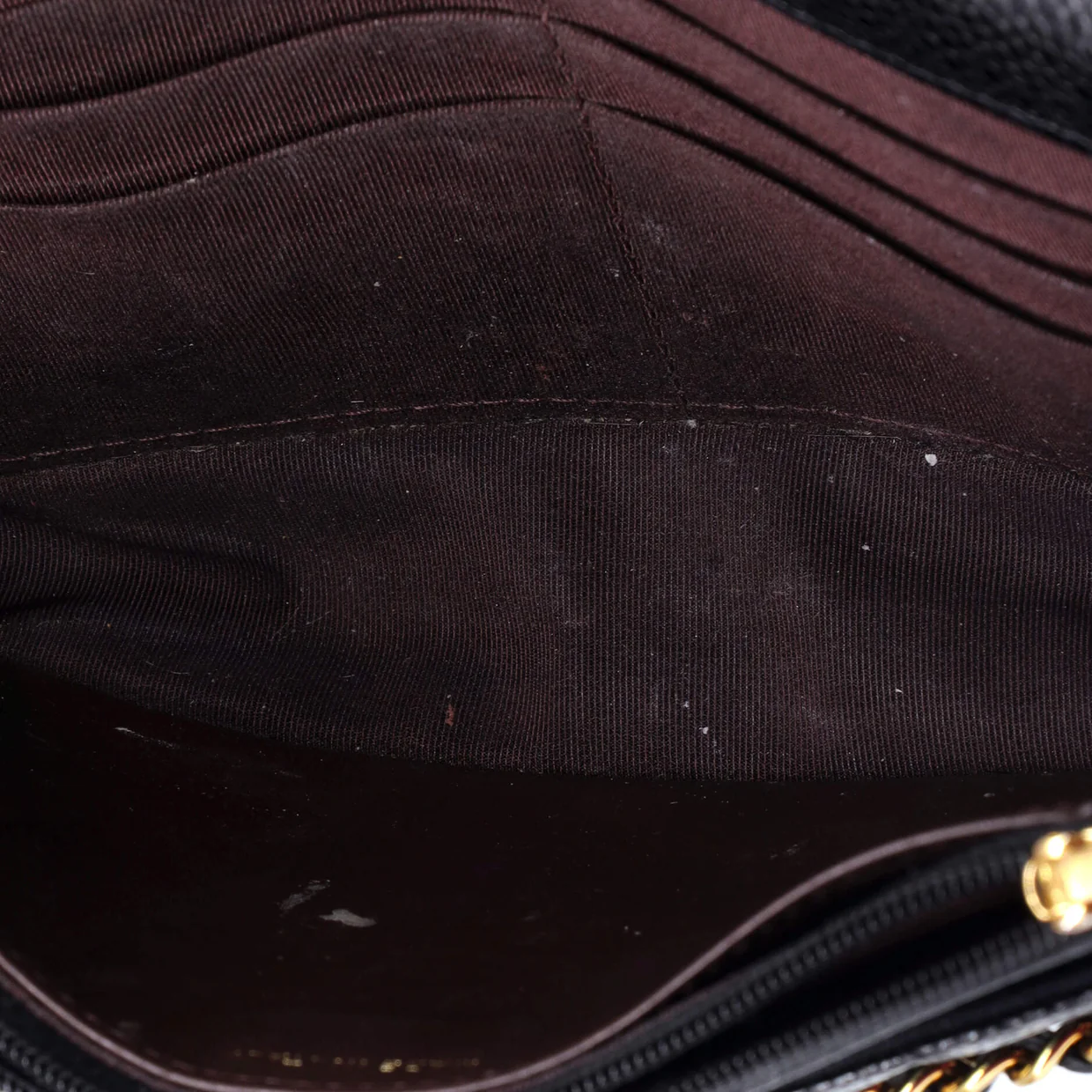 Wallet on Chain Quilted Caviar - Deep Luxury