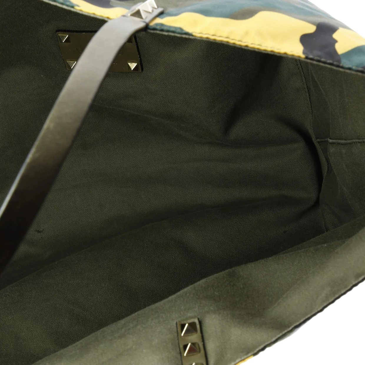 Rockstud Open Reversible Convertible Tote Camo Nylon Medium - Deep Luxury