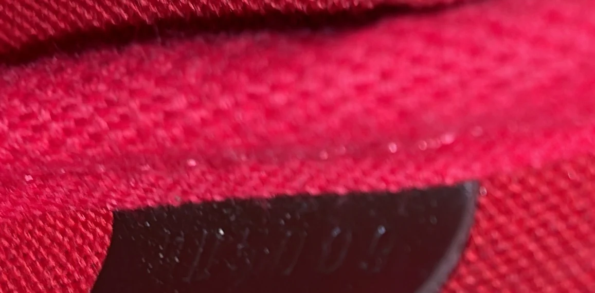 Eva Handbag Damier - Deep Luxury