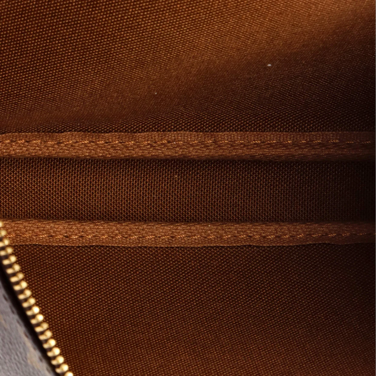 Pochette Accessoires Monogram Canvas - Deep Luxury