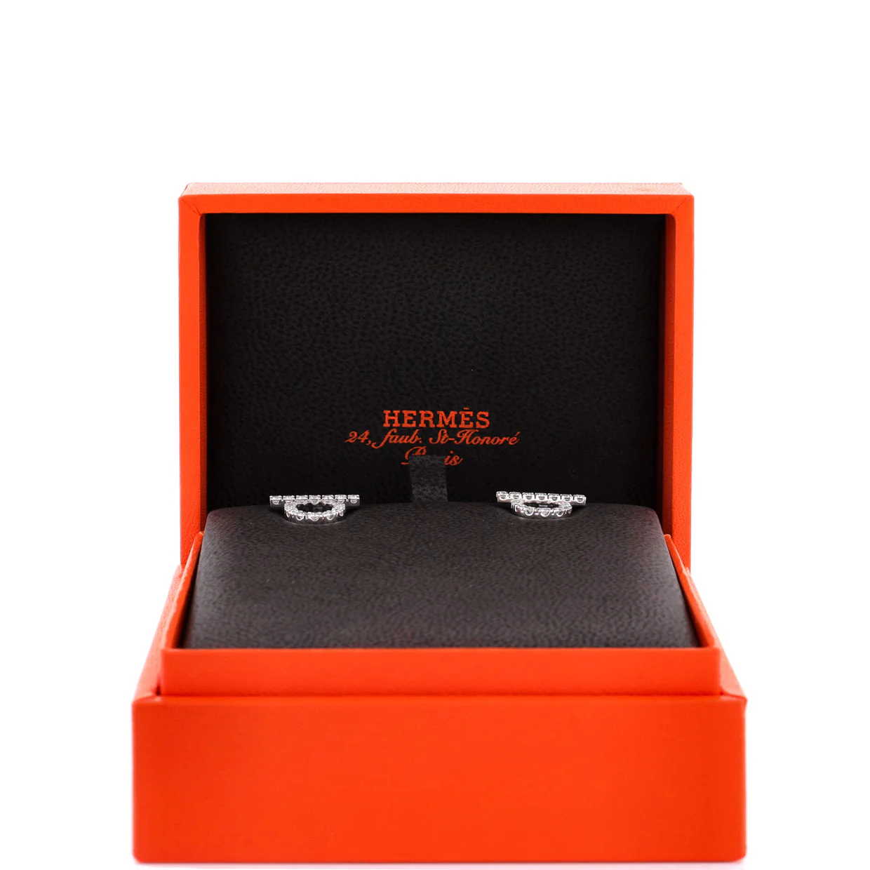 Finesse Stud Earrings 18K White Gold and Diamonds - Deep Luxury