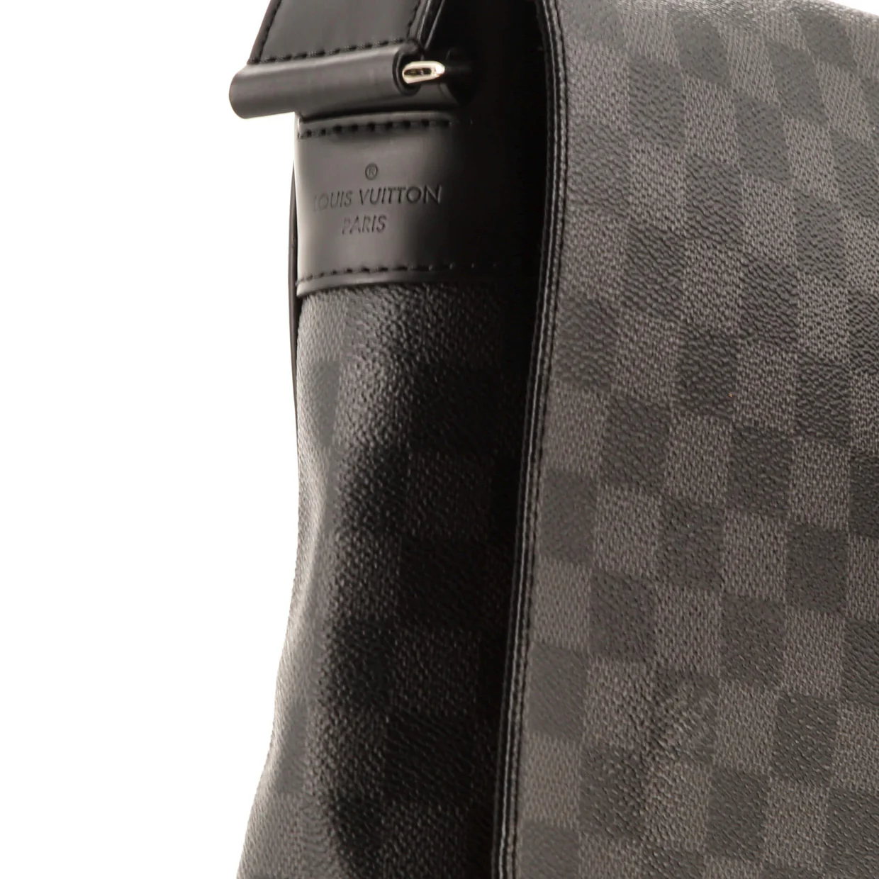 District NM Messenger Bag Damier Graphite PM - Deep Luxury