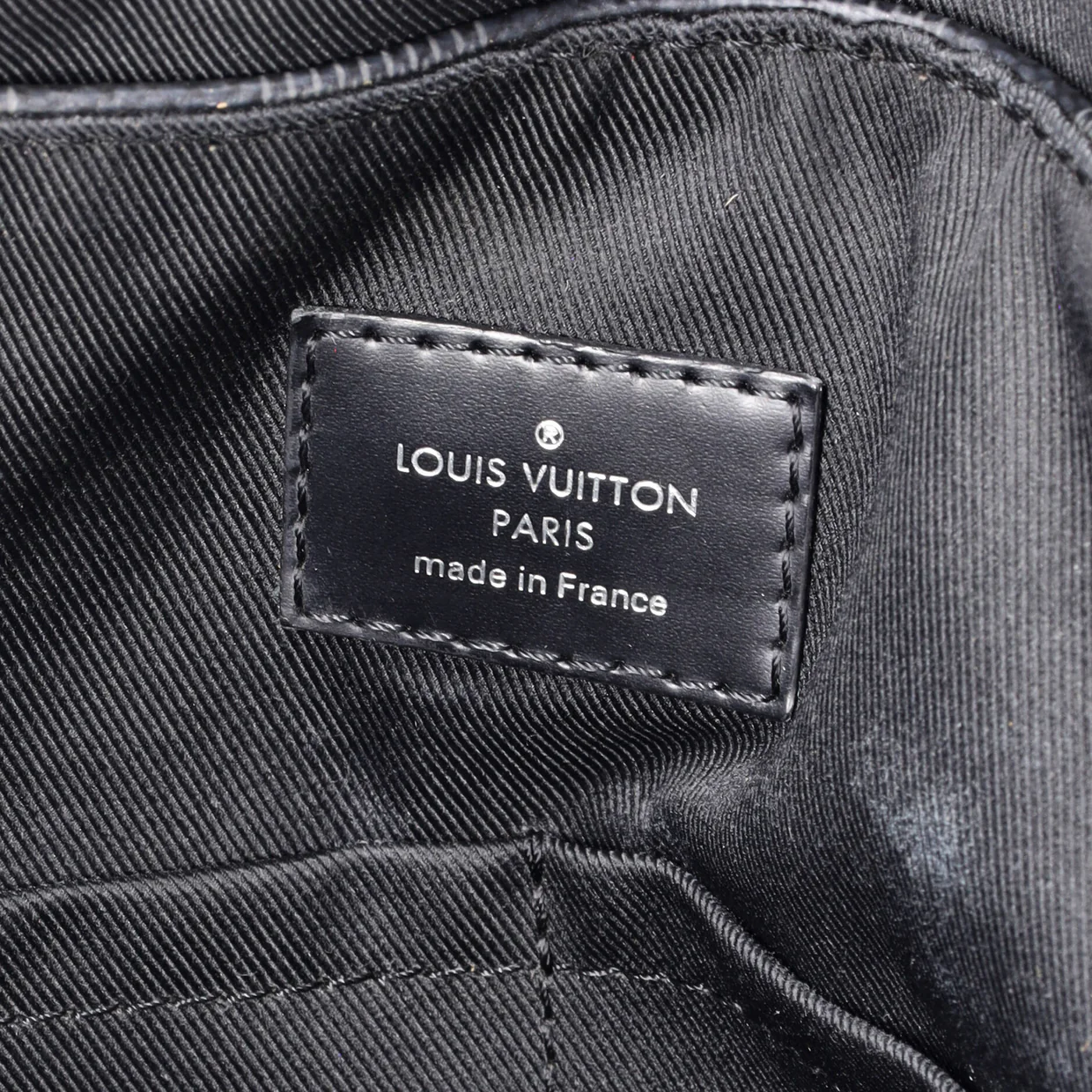 Christopher Messenger Bag Damier Graphite - Deep Luxury