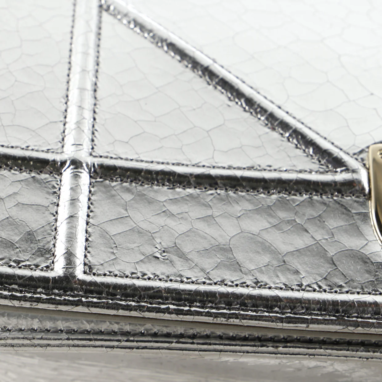 Diorama Flap Bag Crackled Deerskin Medium - Deep Luxury