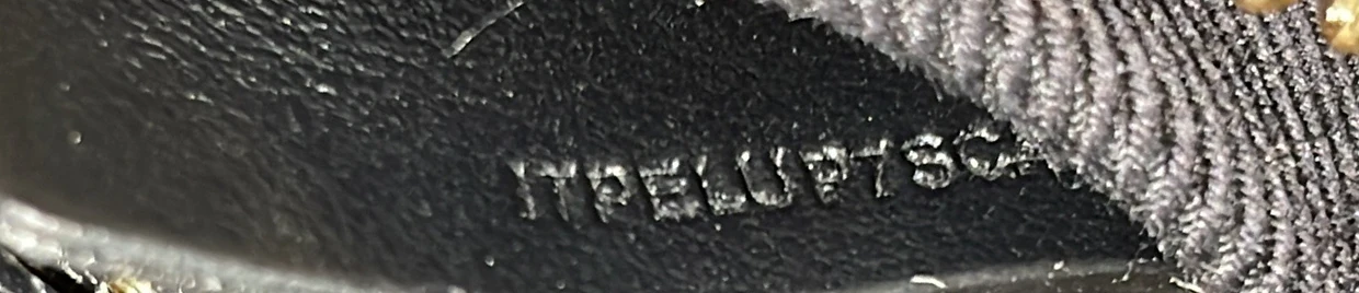 Title Two Handle Tote Leather Mini - Deep Luxury