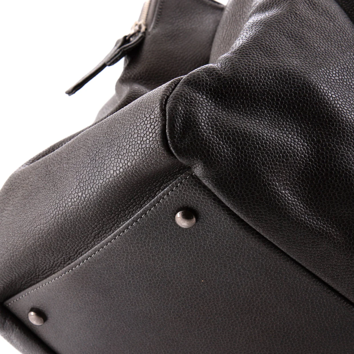 Caviar 31 Tote Caviar Large - Deep Luxury