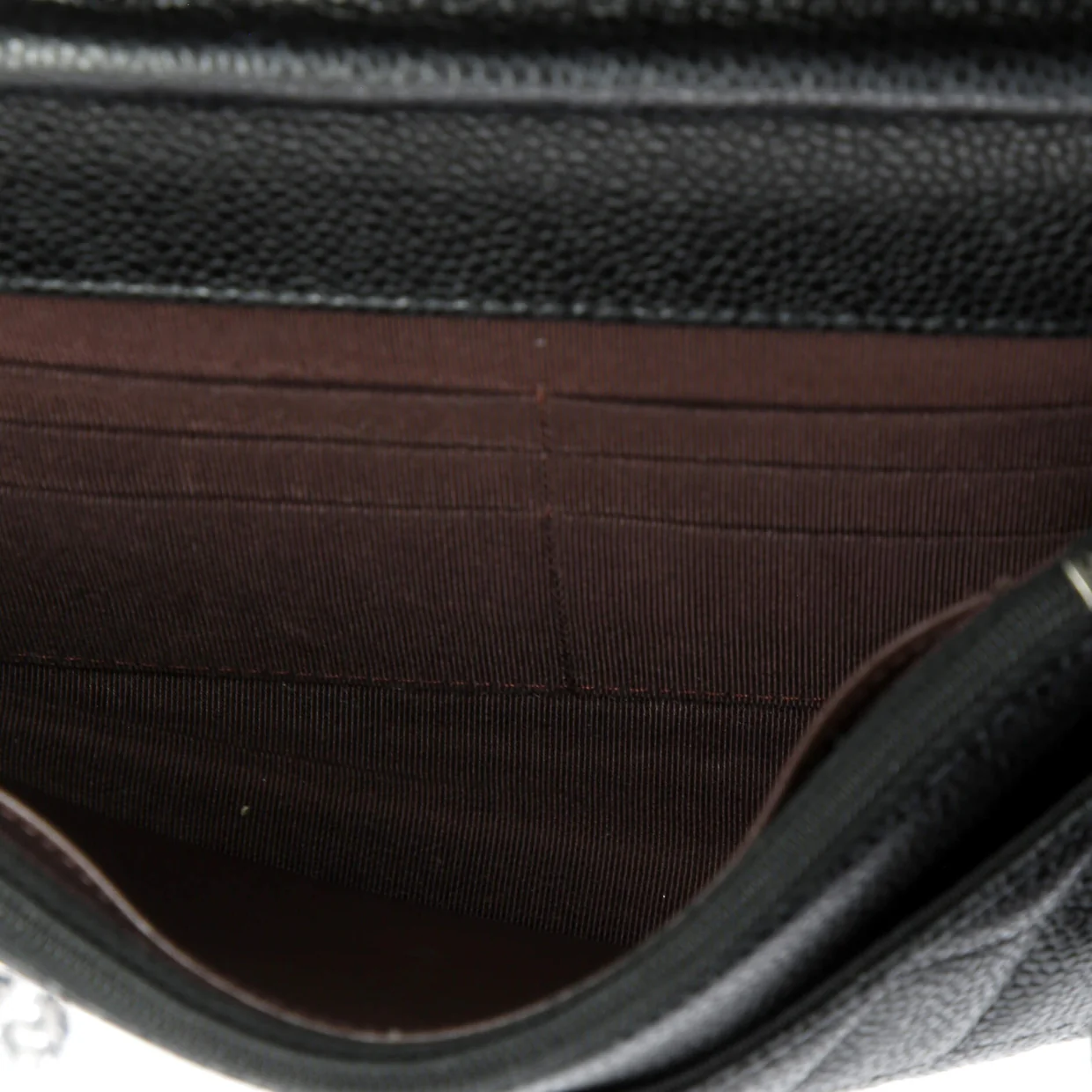 Wallet on Chain Quilted Caviar - Deep Luxury