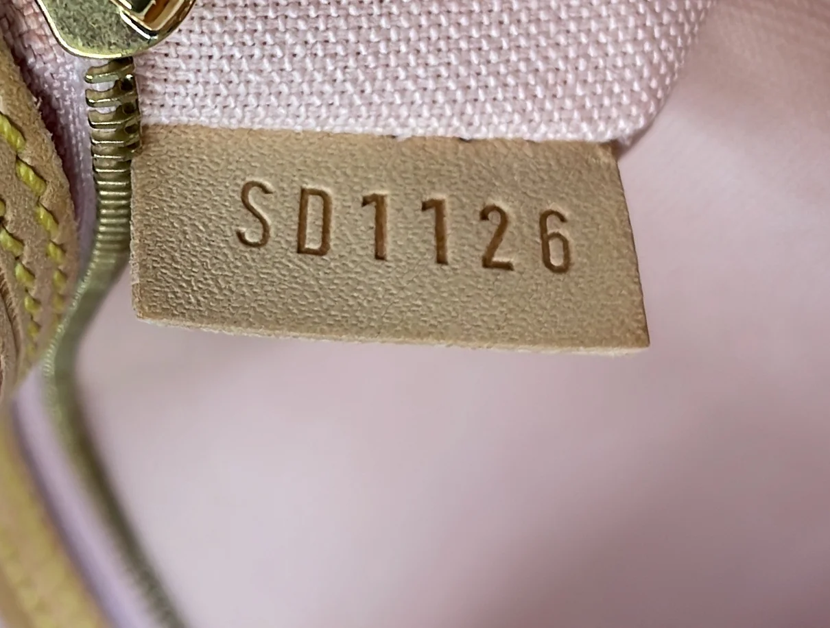 Delightful NM Handbag Damier MM - Deep Luxury