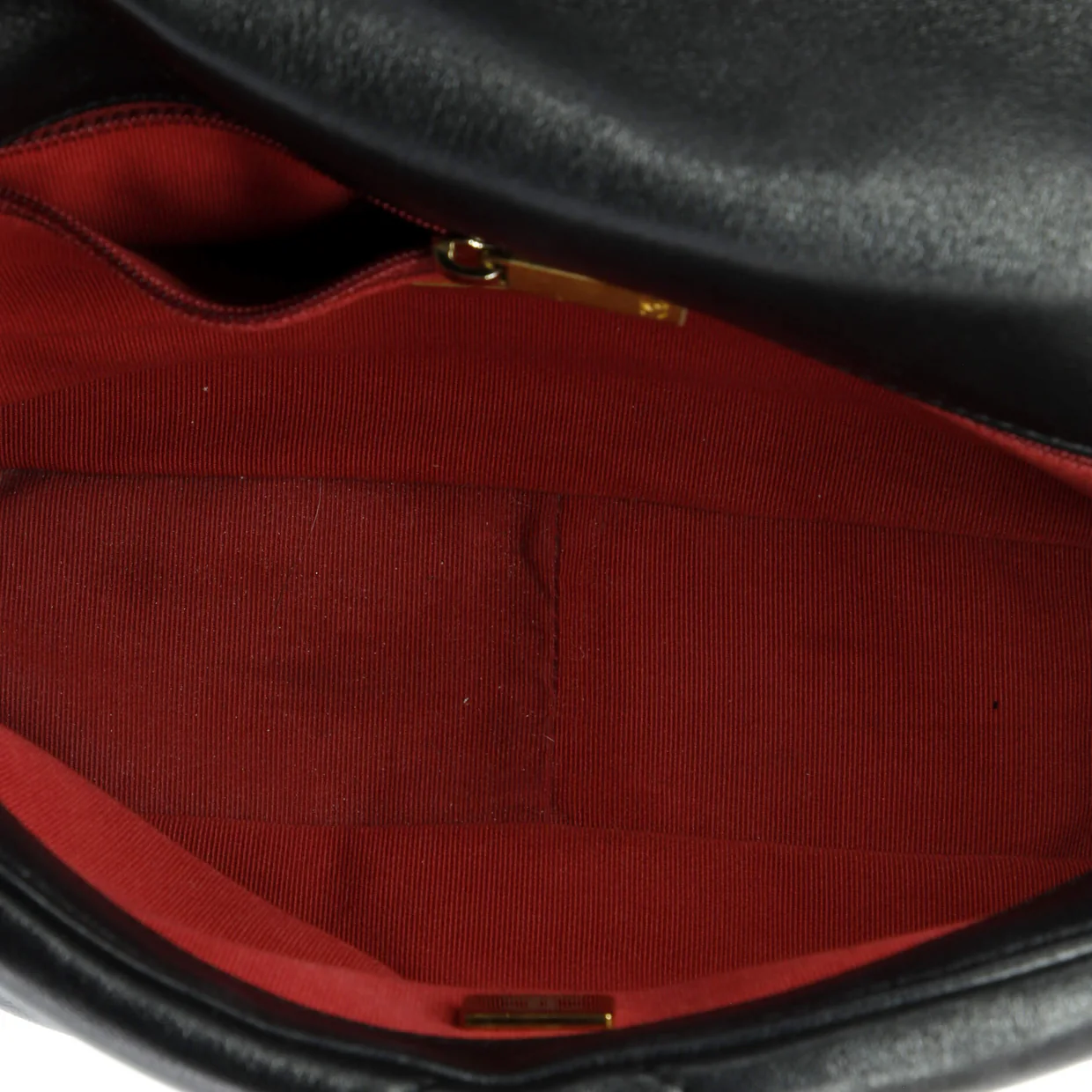 19 Flap Bag Quilted Leather Medium - Deep Luxury