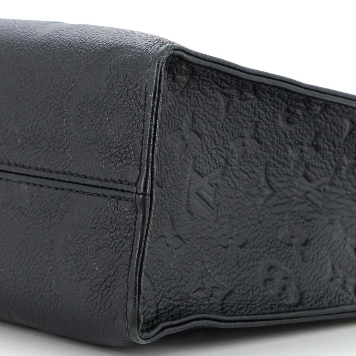 OnTheGo Tote Monogram Empreinte Giant PM - Deep Luxury