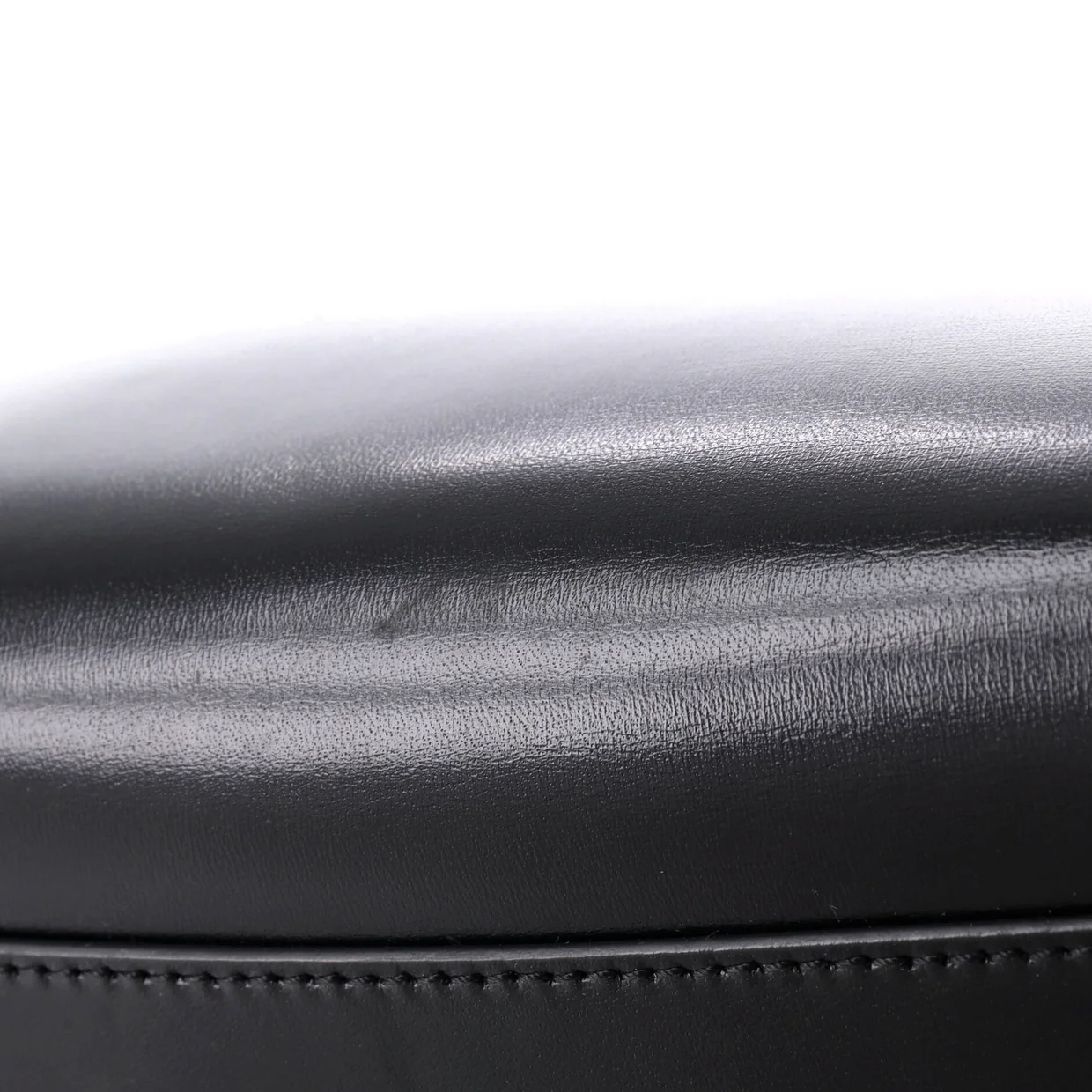 Antigona Bag Glazed Leather Medium - Deep Luxury