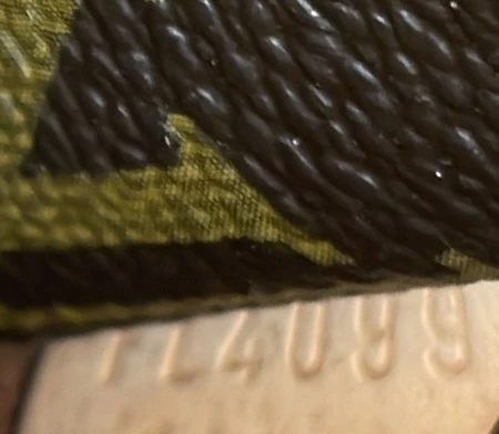 Totally Handbag Monogram Canvas PM - Deep Luxury