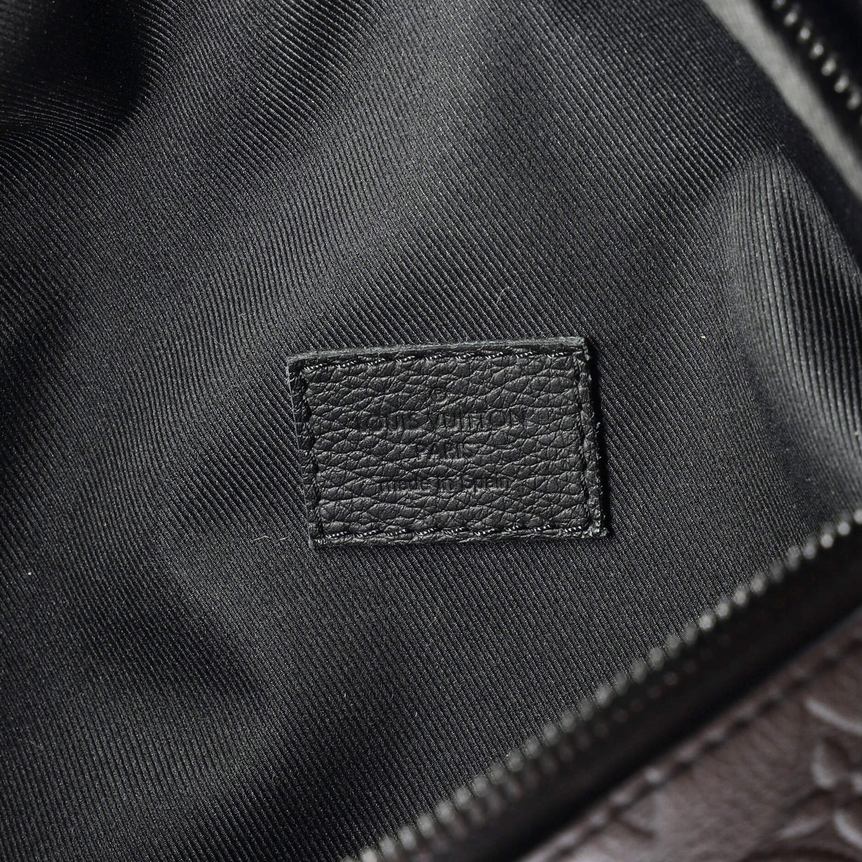 Discovery Bumbag Monogram Shadow Leather - Deep Luxury