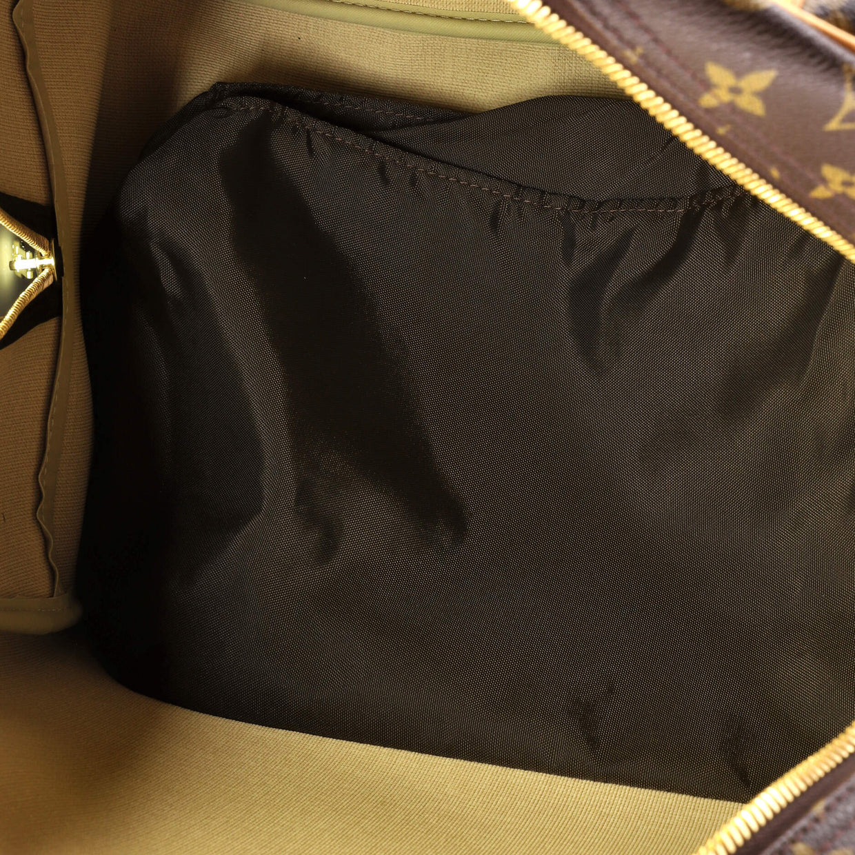 Evasion Travel Bag Monogram Canvas MM - Deep Luxury