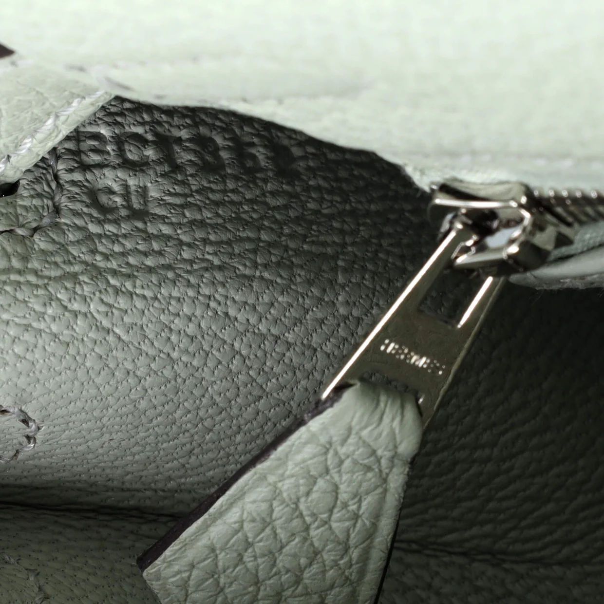 Kelly Handbag Grey Clemence with Palladium Hardware 25 - Deep Luxury