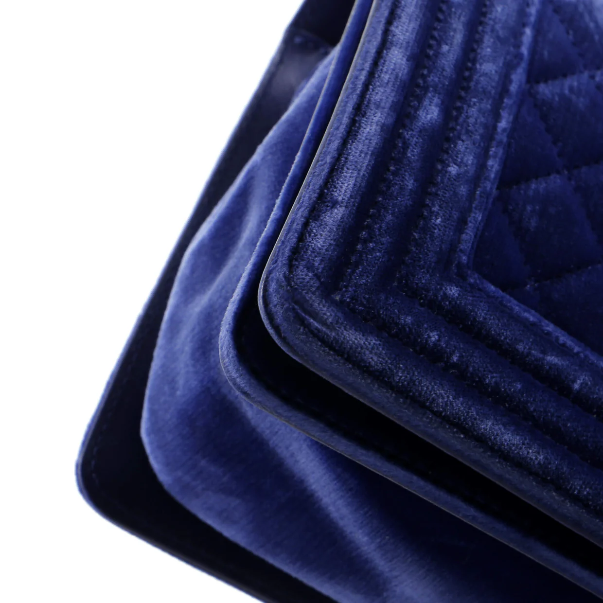 Boy Flap Bag Quilted Velvet Old Medium - Deep Luxury