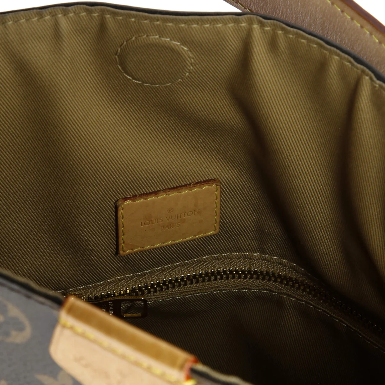 Graceful Handbag Monogram Canvas PM - Deep Luxury