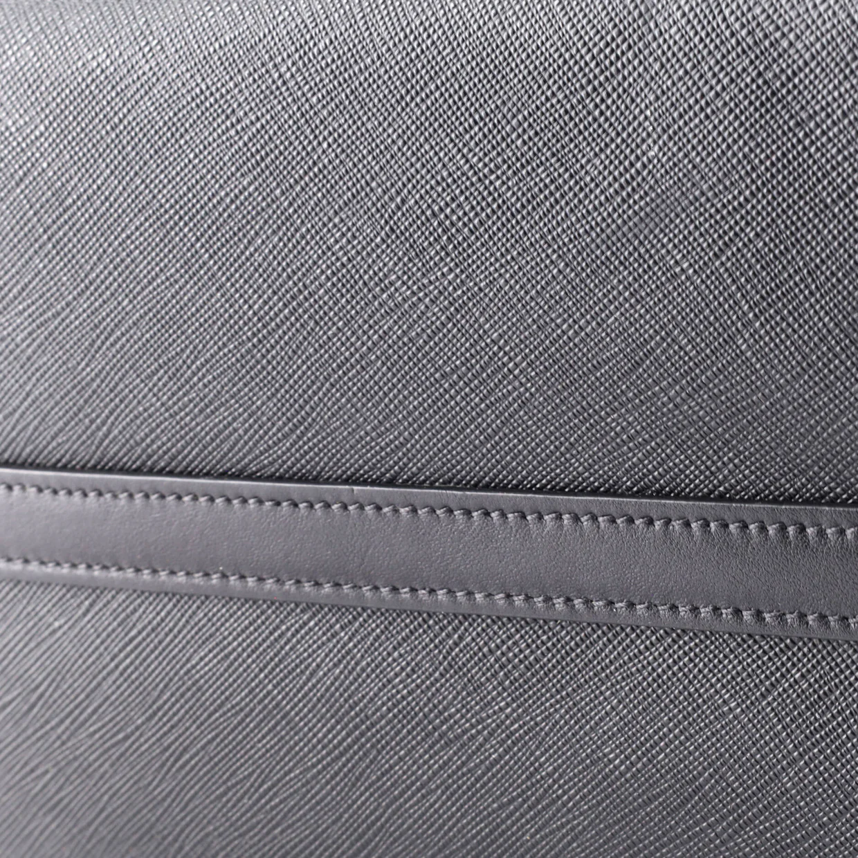 Esplanade Tote Saffiano with City Calf Medium - Deep Luxury