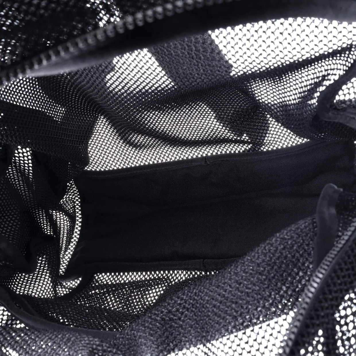 Logo Zip Backpack Mesh - Deep Luxury