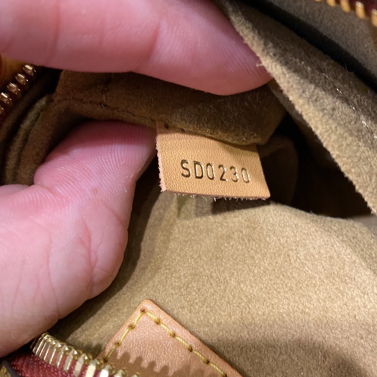 Boite Chapeau Souple Bag Monogram Canvas PM - Deep Luxury