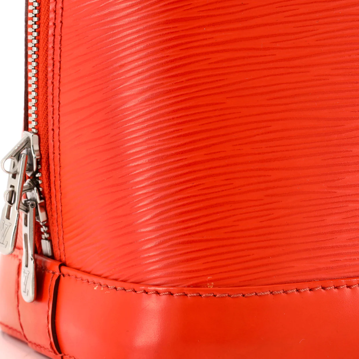 Alma Handbag Epi Leather PM - Deep Luxury