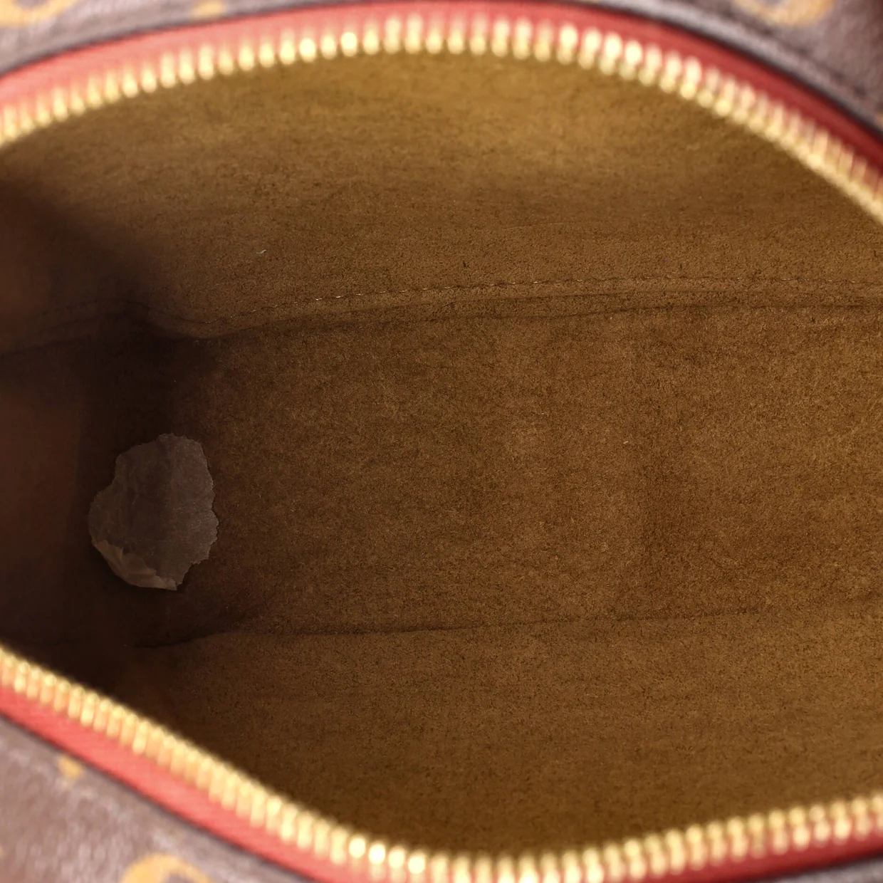 Boite Chapeau Souple Bag Monogram Canvas MM - Deep Luxury