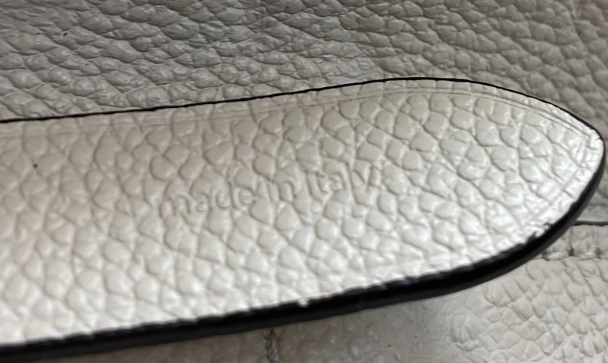 NeoNoe Handbag Monogram Empreinte Leather MM - Deep Luxury