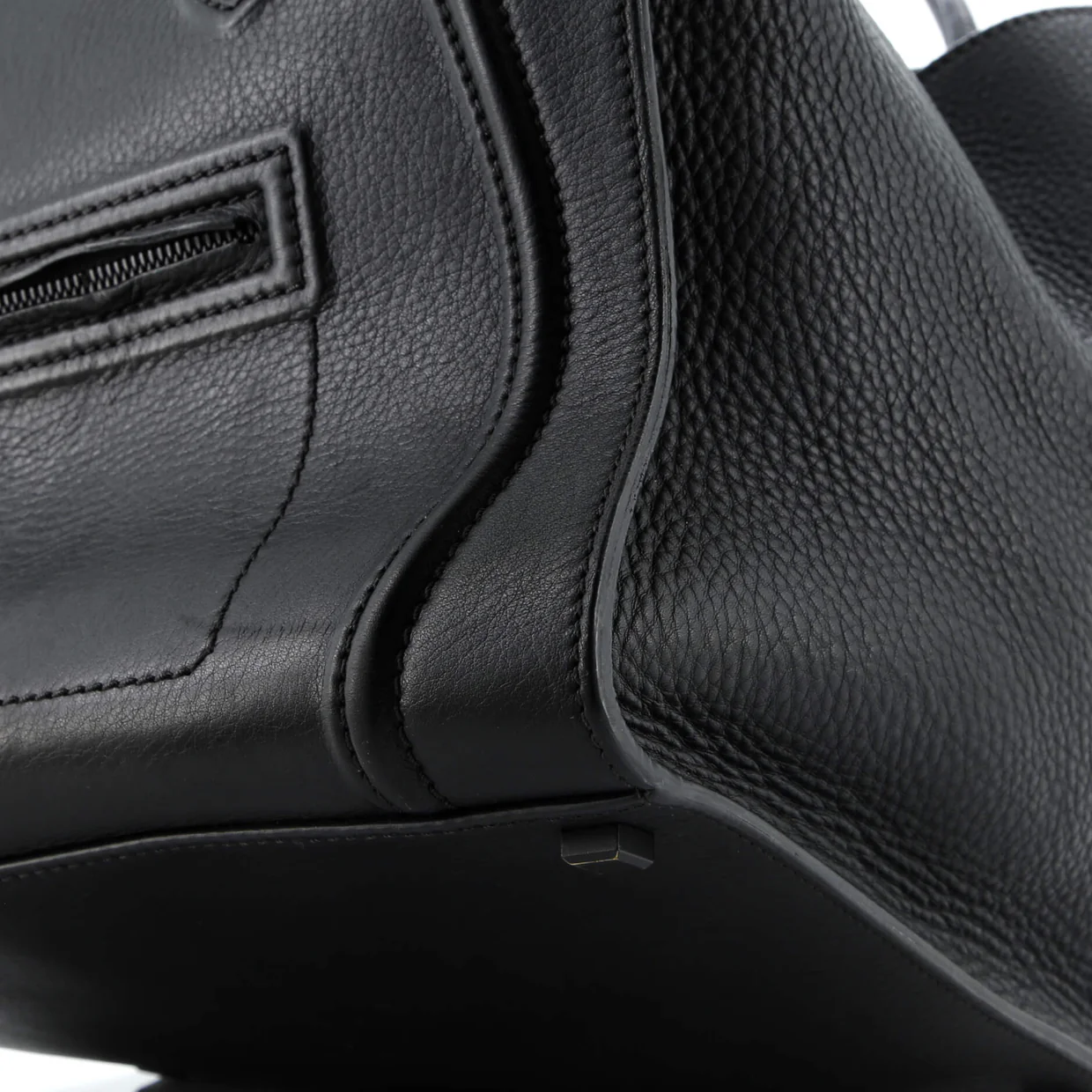 Phantom Bag Smooth Leather Medium - Deep Luxury