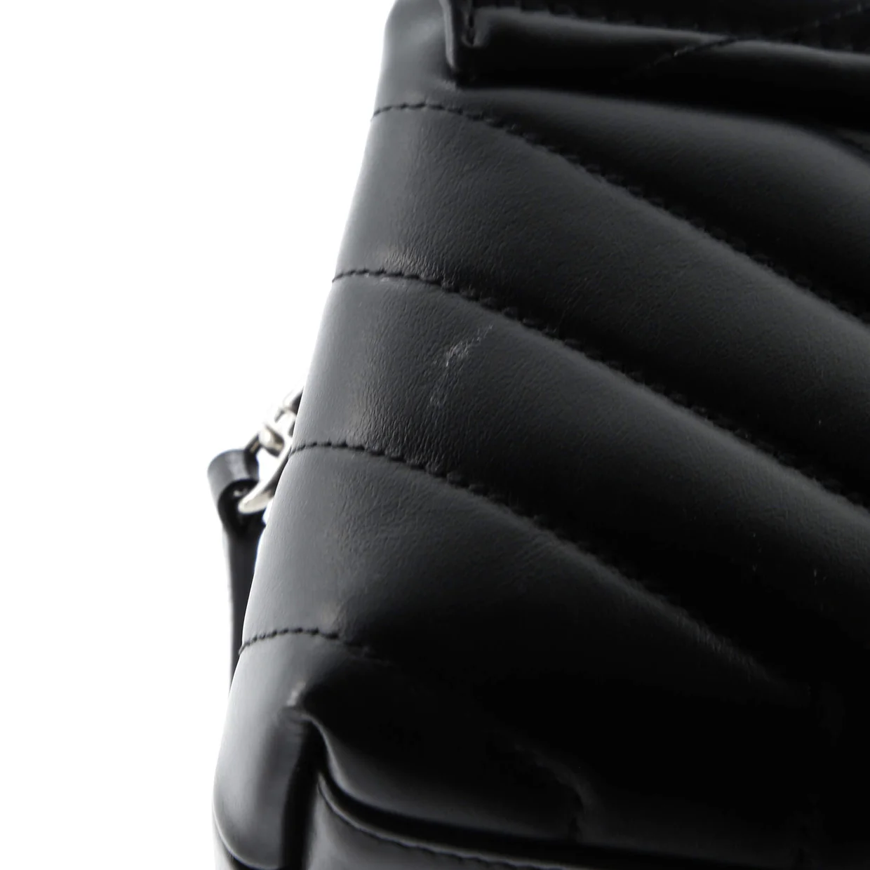 Loulou Shoulder Bag Matelasse Chevron Leather Toy - Deep Luxury