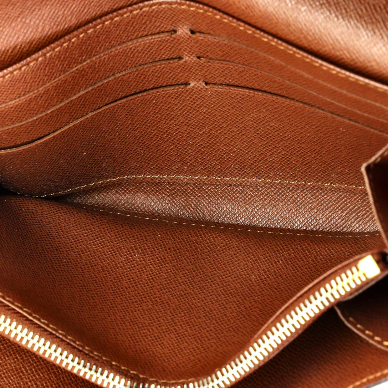 Sarah Wallet Monogram Canvas - Deep Luxury