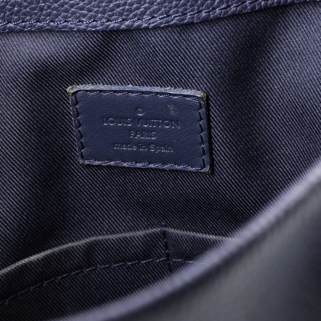 Aerogram Takeoff Tote Leather - Deep Luxury