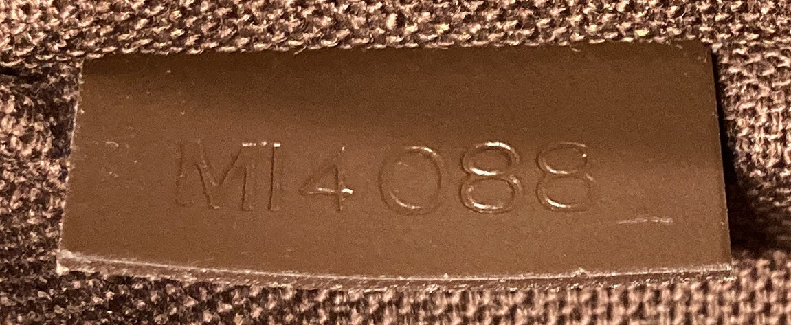 Olav Handbag Damier PM - Deep Luxury