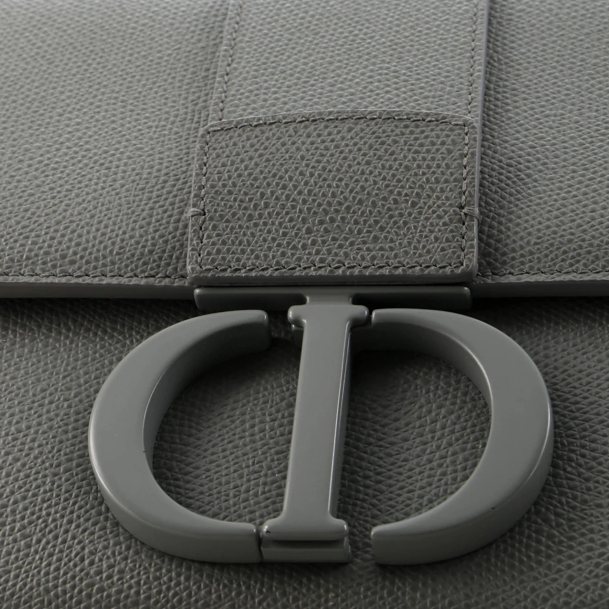 Ultra Matte 30 Montaigne Flap Bag Leather - Deep Luxury