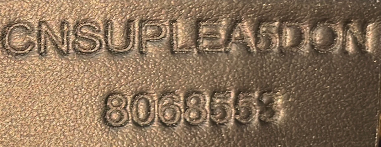 Banner Tote Leather Medium - Deep Luxury