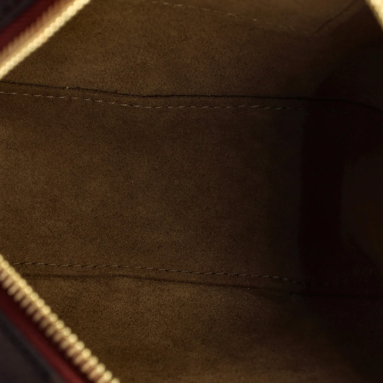 Boite Chapeau Souple Bag Monogram Canvas MM - Deep Luxury