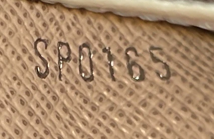 Twist Chain Wallet Epi Leather - Deep Luxury