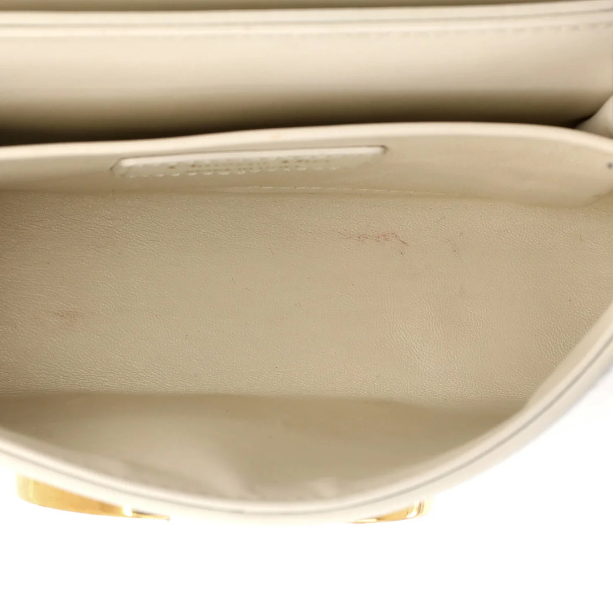 30 Montaigne Box Bag Leather - Deep Luxury