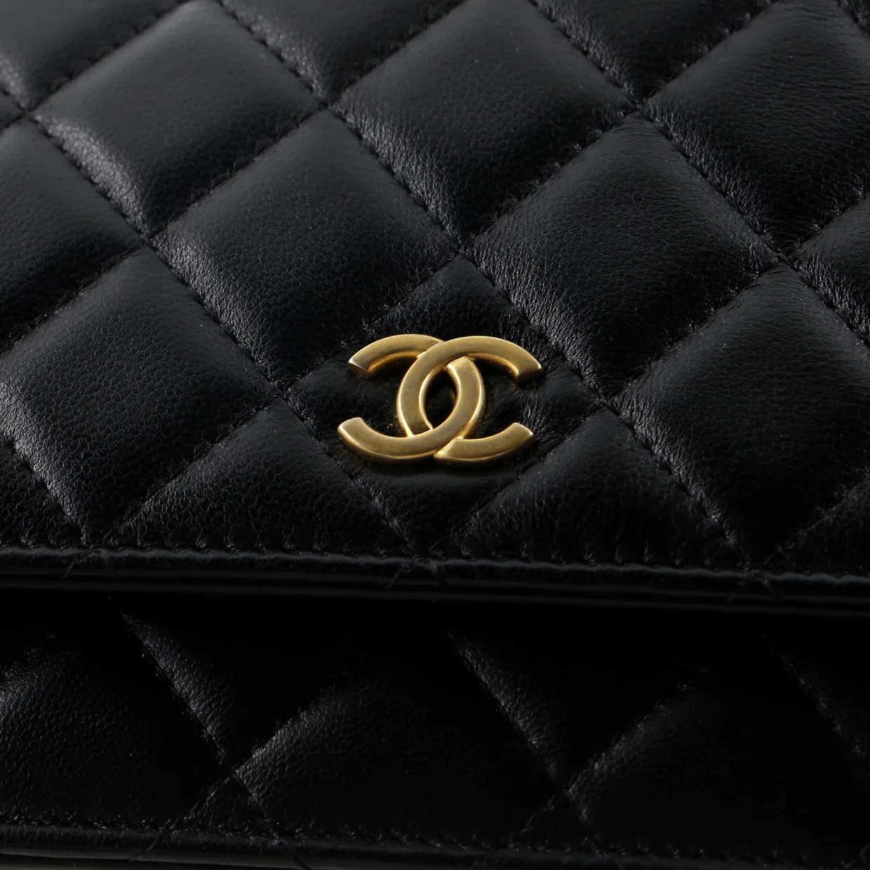 Romance Wallet on Chain Quilted Lambskin - Deep Luxury