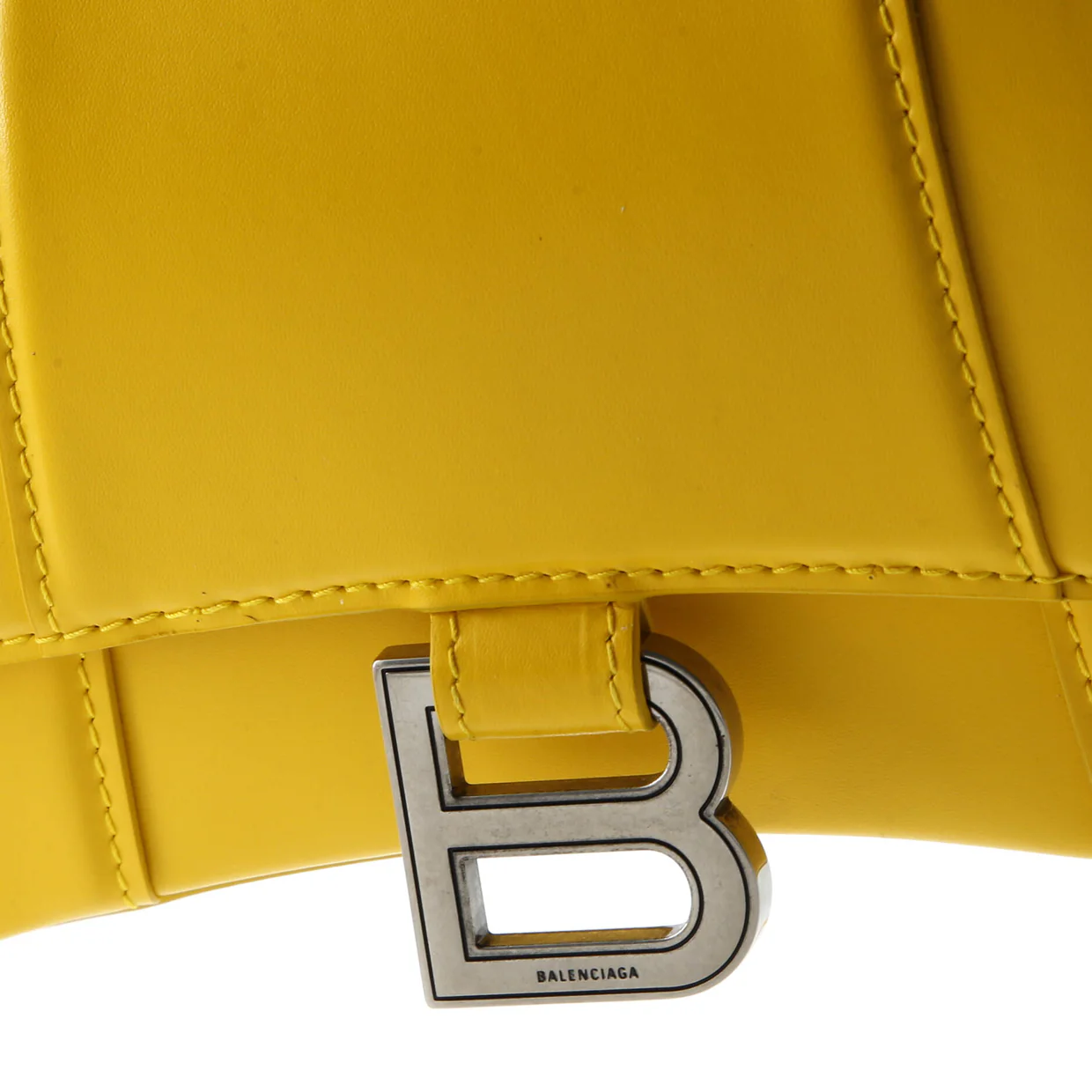 Hourglass Top Handle Bag Leather XS - Deep Luxury