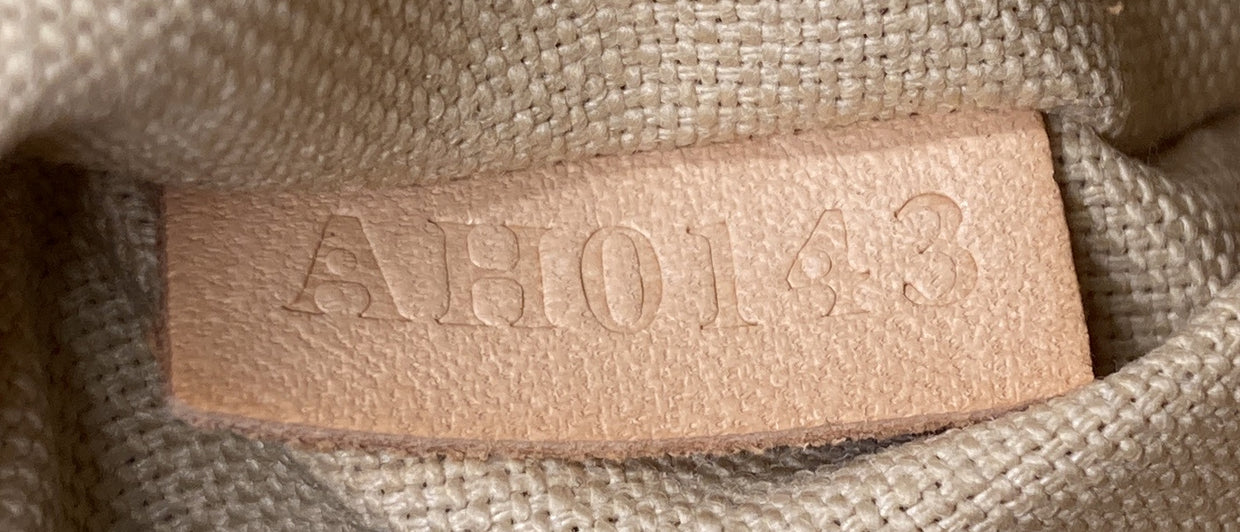 Soffi Handbag Damier - Deep Luxury