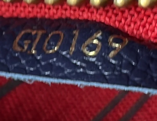 Pochette Metis Monogram Empreinte Leather - Deep Luxury