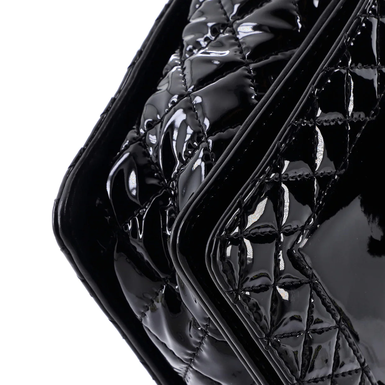 Reverso Boy Flap Bag Patent New Medium - Deep Luxury