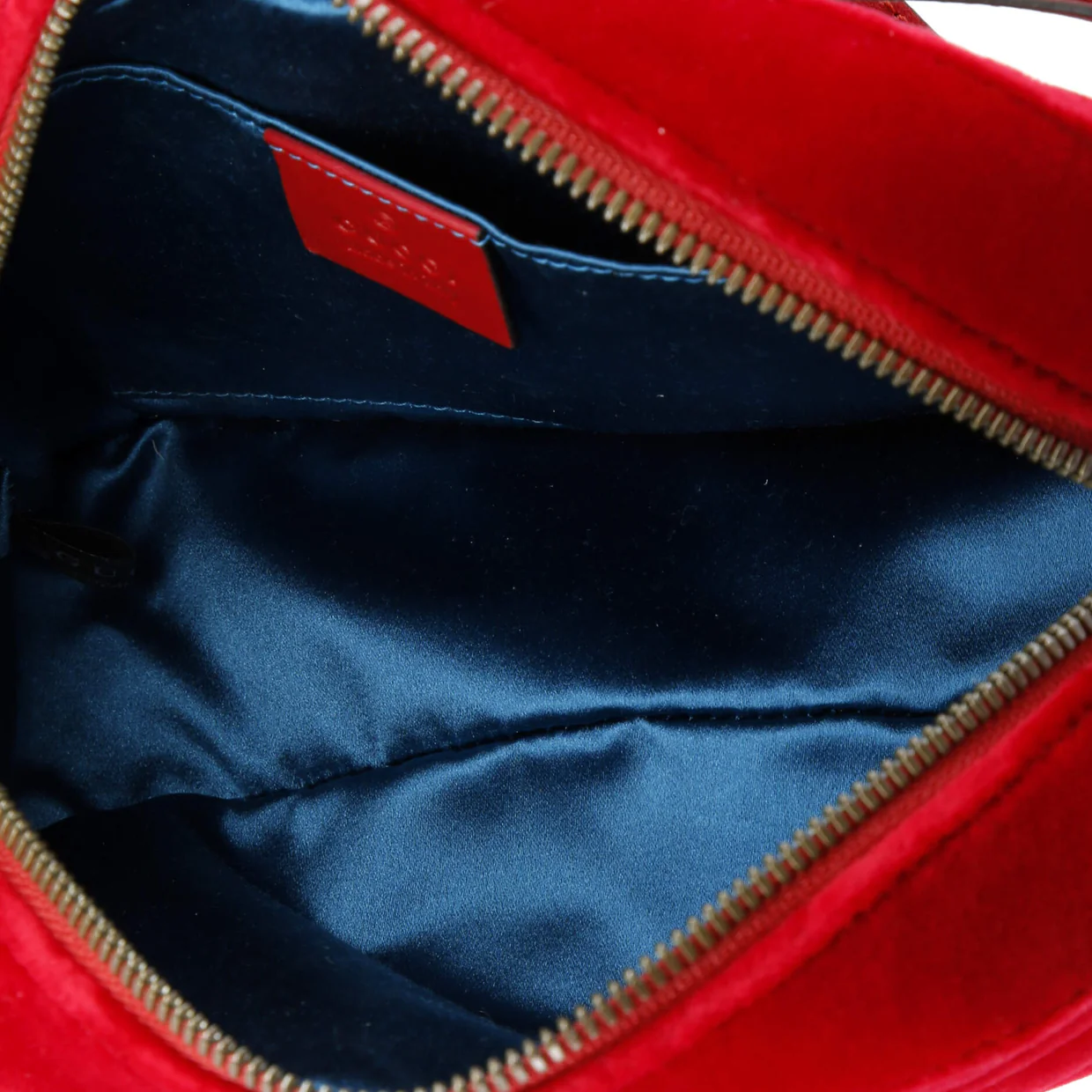 GG Marmont Shoulder Bag Matelasse Velvet Small - Deep Luxury