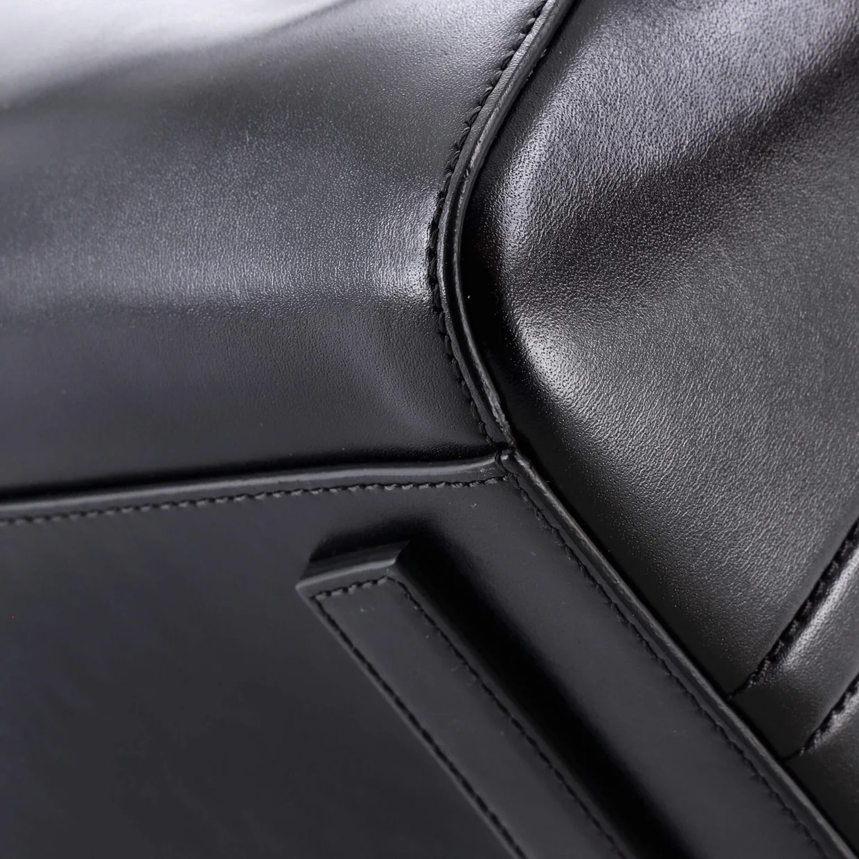 Antigona Bag Glazed Leather Small - Deep Luxury