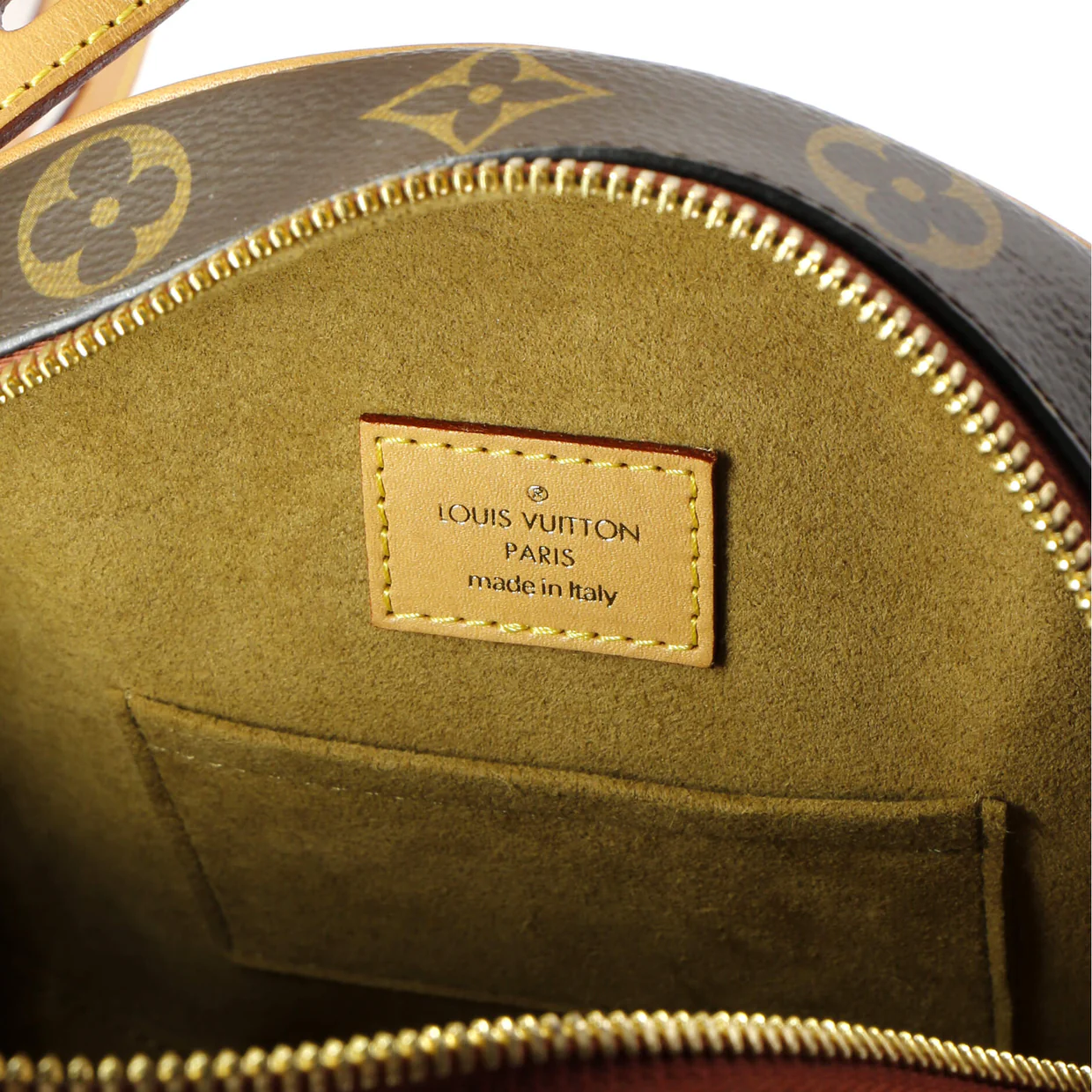 Boite Chapeau Souple Bag Monogram Canvas MM - Deep Luxury