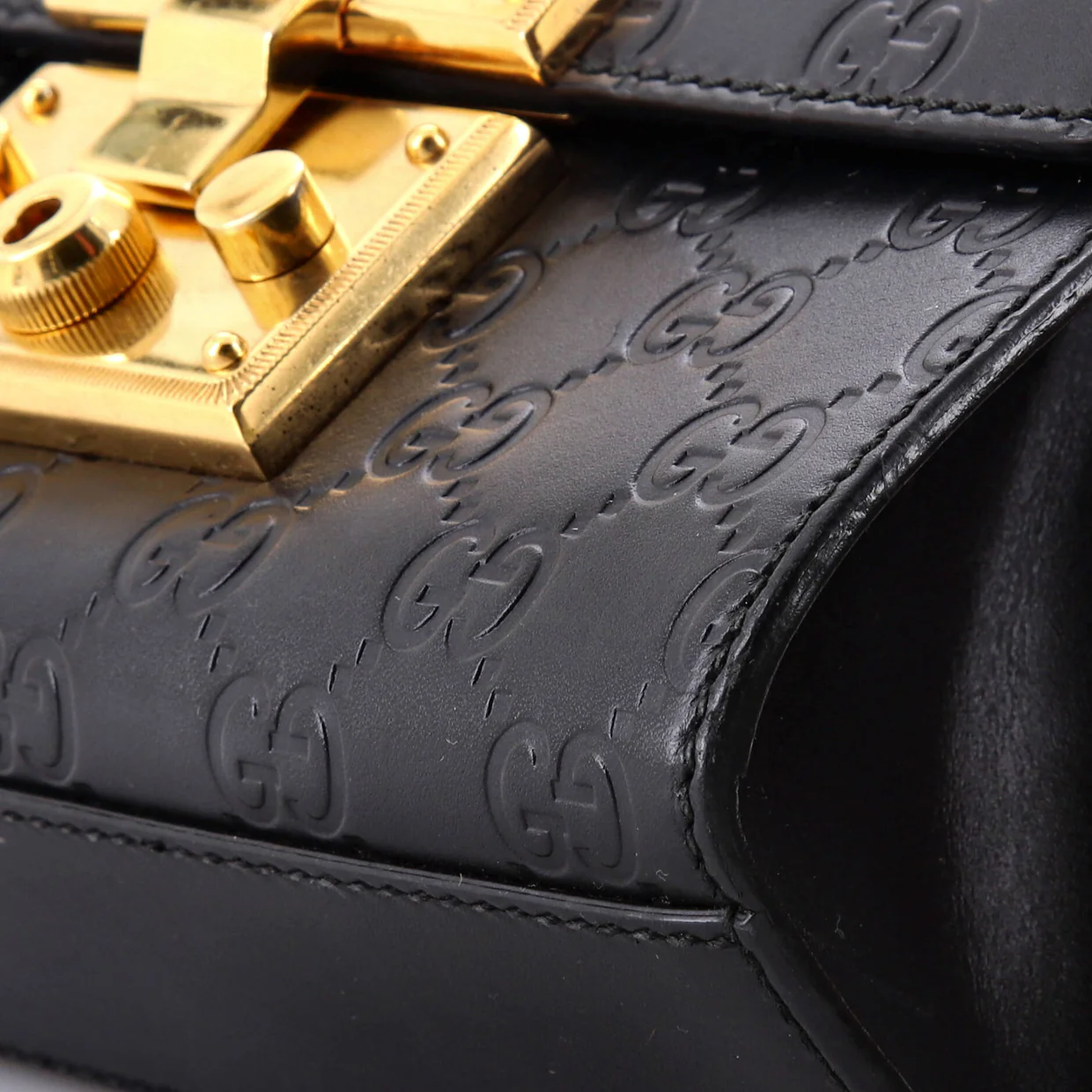 Padlock Shoulder Bag Guccissima Leather Small - Deep Luxury