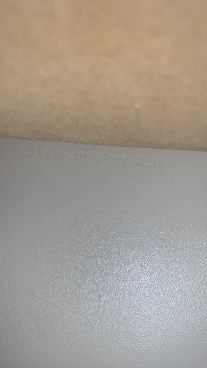 Sunshine Shopper Tote Studded Leather Medium - Deep Luxury