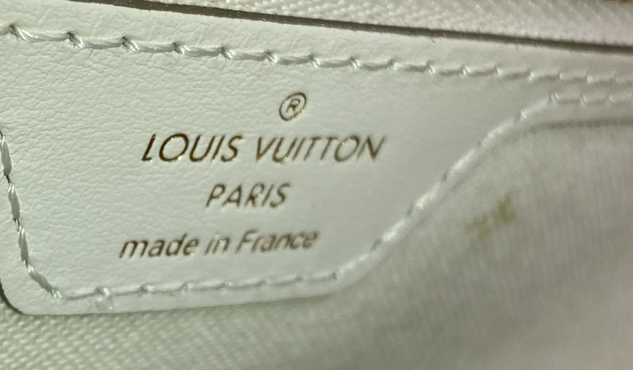 Neverfull NM Tote Spring in the City Monogram Giant Canvas MM - Deep Luxury