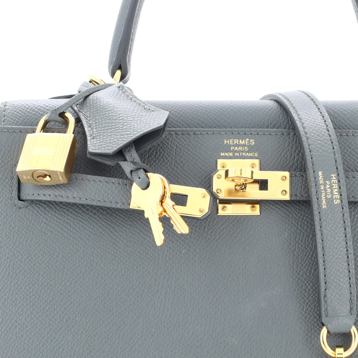 Kelly Handbag Vert Amande Epsom with Gold Hardware 25 - Deep Luxury