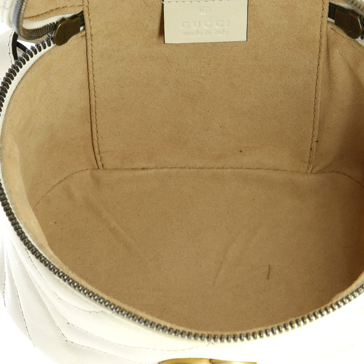 GG Marmont Top Handle Cosmetic Case Matelasse Leather Mini - Deep Luxury